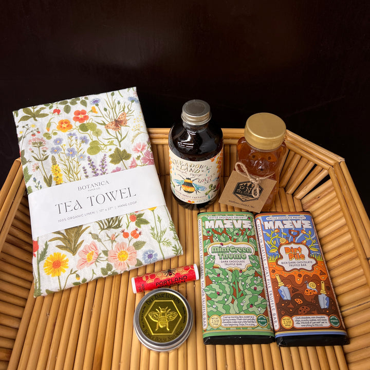 Bee's Knees Gift Box